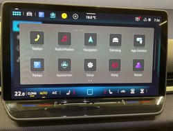 T-Roc Life 1.5 l eTSI OPF  DSG ACC AHK AUT Kam.