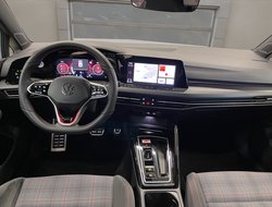 Golf VIII 2.0 TSI GTI ACC AUT Kam. Navi Sportp.