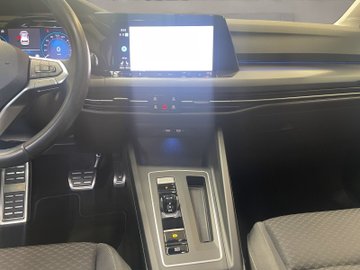 Golf VIII 2.0 TDI Active IQLight ACC AHK AUT HUD – Bild 14