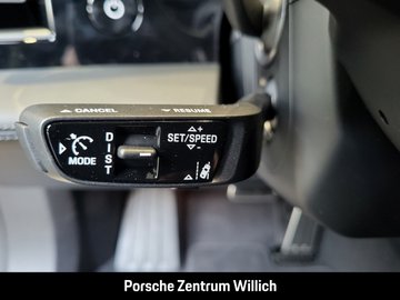 Taycan Sport Turismo Hinterachslenkung Panorama – Bild 17