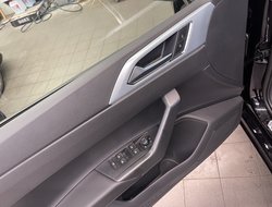 Polo GOAL 1.0 l  5-Gang IQLight Navi Virtual LED