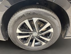 Touran 2.0 TDI BMT IQ.DRIVE Pano ACC AHK Navi LM