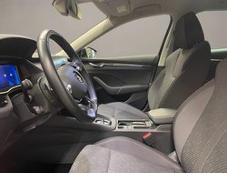 Octavia Combi 2.0 TDI Style ACC AHK AUT Kam. HUD