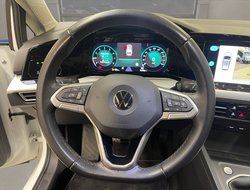 Golf VIII Variant 1.0 TSI Life ACC Kam. Navi LED