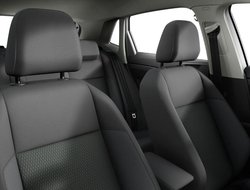 Polo 1.0l  5-G-Schaltgetriebe GJR Rückfahrkamera
