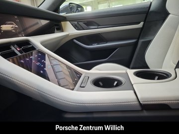 Taycan GTS InnoDrive Rückfahrkamera Head-Up BOSE – Bild 17