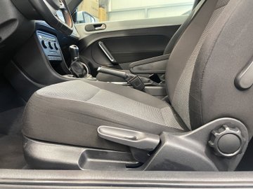Beetle 1.2 TSI Cup Navi KlimaA. LM PDC SHZ – Bild 10