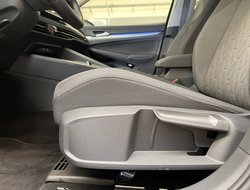 Golf VIII Variant 1.5 eTSI  85 kW Life ACC AHK
