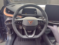 Tavascan Dual Engine 4Drive W VZ DCC ACC AUT LED