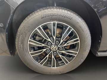 T7 Multivan Life GOAL 1.5 l TSI eHybrid 4MOTION – Bild 7