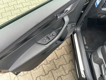 Karoq 1.5 TSI ACT Style AHK AUT Kam. Navi LED LM – Bild 8