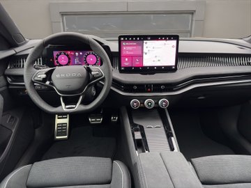 Superb Combi Sportline Navi DCC ACC AHK eSitz – Bild 9
