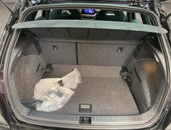 Arona 1.0 TSI FR ACC AUT Kam. Navi Sportp. LED