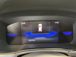 Touran 2.0 TDI BMT Active ACC AHK AUT Navi LED
