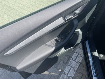 Karoq 1.0 TSI Tour Kam. Navi Virtual KeyLess LED – Bild 8