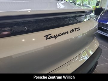 Taycan GTS InnoDrive Rückfahrkamera Head-Up BOSE – Bild 10