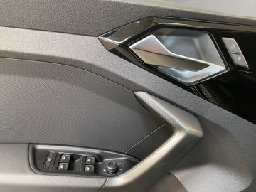 A1 Sportback advanced 30 TFSI S tronic AUT Kam. – Bild 9