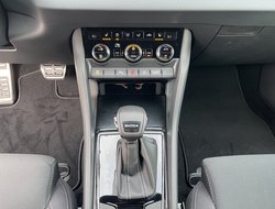 Karoq Sportline DCC ACC AHK Kamera Navi LED LM