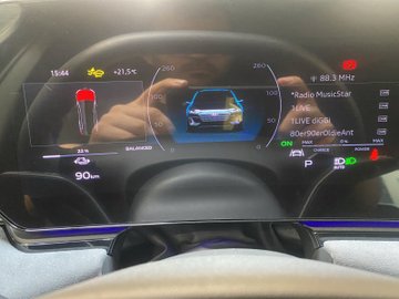 A6 e-tron Avant performance W S-line ACC AHK AUT – Bild 12