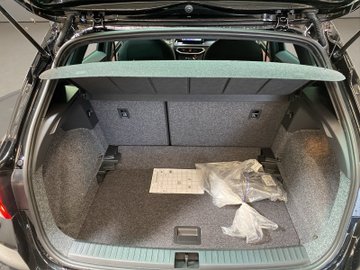 Arona 1.0 TSI 85 kW FR ACC AUT Kam. Navi Virtual – Bild 17