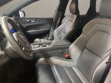 XC60echarge T6 Twin Engine R Design Recharge – Bild 7