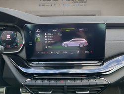 Octavia Combi 2.0 TDI Sportline DCC ACC Navi