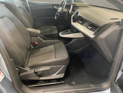 Q4 e-tron 40 e-tron AHK AUT Navi Standh. Virtual