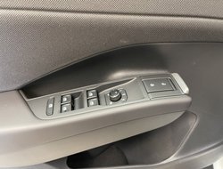 T-Roc Life 1.5 l eTSI OPF  DSG ACC AUT Kam. Navi