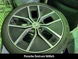 Taycan 4S Cross Turismo Surround-View LED-Matrix