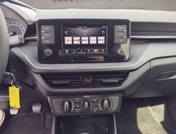 Fabia 1.0 MPI Active AHK LED PDC SHZ Winterp.