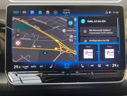 Golf R-Line 1.5 l eTSI OPF DSG R-Line ACC AUT LM