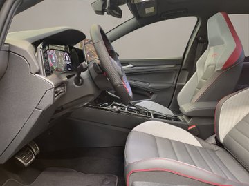 Golf VIII 2.0 TSI W GTI DCC IQLight ACC AUT Kam. – Bild 9