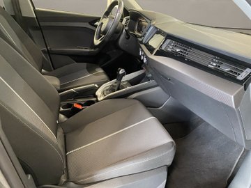 A1 Sportback 25 1.0 TFSI S-Line S-line AUT LED – Bild 18