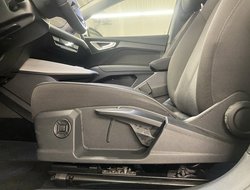 Q4 40 e-tron Basis ACC AUT Kam. Navi Standh. HUD