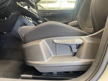 Karoq 2.0 TDI 4x4 Sportline DCC ACC AHK AUT Kam. – Bild 10