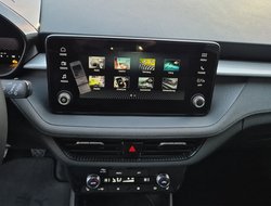 Fabia 1.0 TSI Tour ACC Kamera DynLicht LED LM