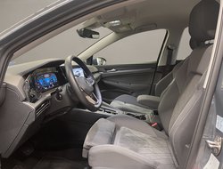 Golf VIII Variant 1.5 eTSI Style ACC AUT Navi LM