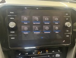 Passat Variant 2.0 TDI BMT Business IQLight ACC