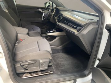 Q4 e-tron Sportback quattro 50 e-tron AUT Navi – Bild 18
