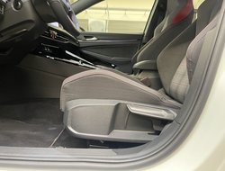 Golf VIII 2.0 TSI GTI ACC AHK AUT Kam. Navi Pano