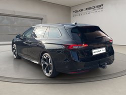 Superb Combi Sportline Navi DCC PANO AHK eHeck