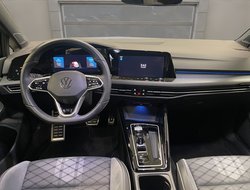 Golf VIII 2.0 TDI R-Line R-Line IQLight AUT Kam.