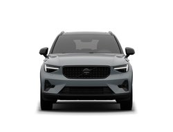 XC40 B3 Ultra Black Edition ACC AUT Kam. Navi LM
