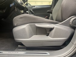 Tiguan 2.0 TDI BMT Active ACC AHK AUT Navi HUD