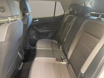 T-Cross 1.0 TSI Style ACC AUT Virtual KlimaA. LM – Bild 15