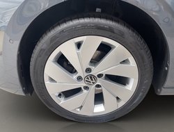 Golf VIII Variant 1.5 eTSI Style ACC AUT Kam. LM
