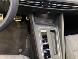 Golf VIII 1.5 eTSI Move ACC AHK AUT Kam. Navi LM