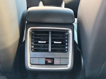 Enyaq 85  Sportline ACC AHK Navi Pano eHeck – Bild 17