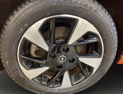 Corsa F e Elegance AUT Kam. Navi W-Pumpe KlimaA.