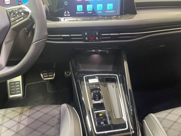 Golf VIII 1.5 eTSI R-Line R-Line IQLight ACC AHK – Bild 14